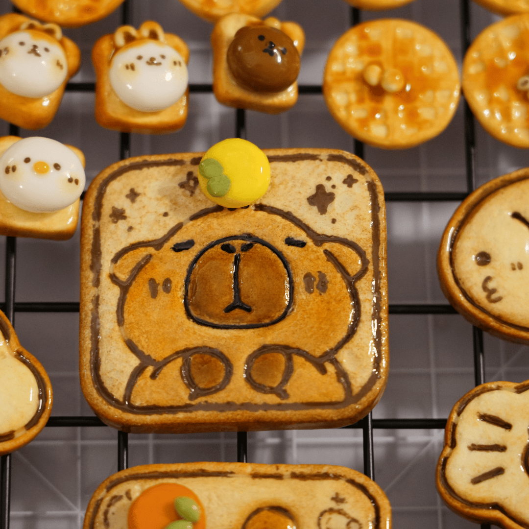 Breakfast Magnets - Capybara Cookie